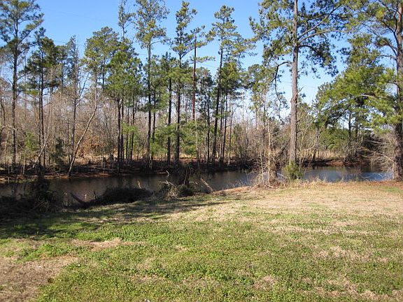 5th image of 414 Dogwood Dr
