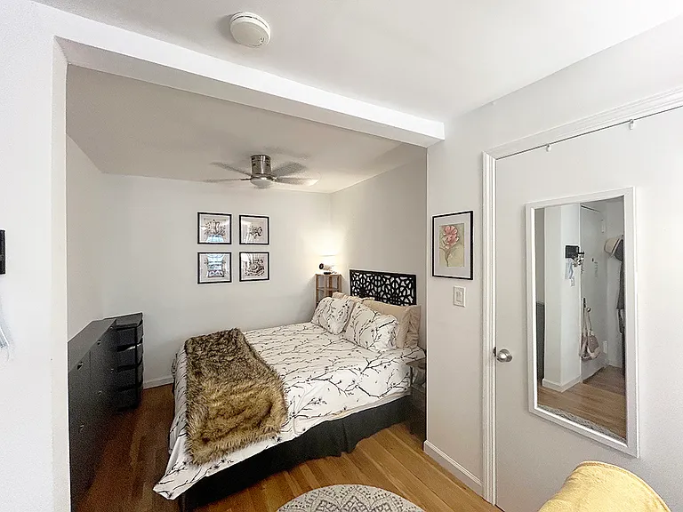 60 W 8th St #2C — Photo 3