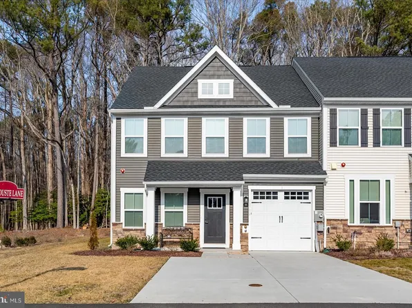 12736 Carnouste Ln #1, Berlin, MD 21811