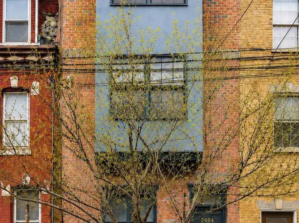 2404 Catharine St, Philadelphia, PA 19146