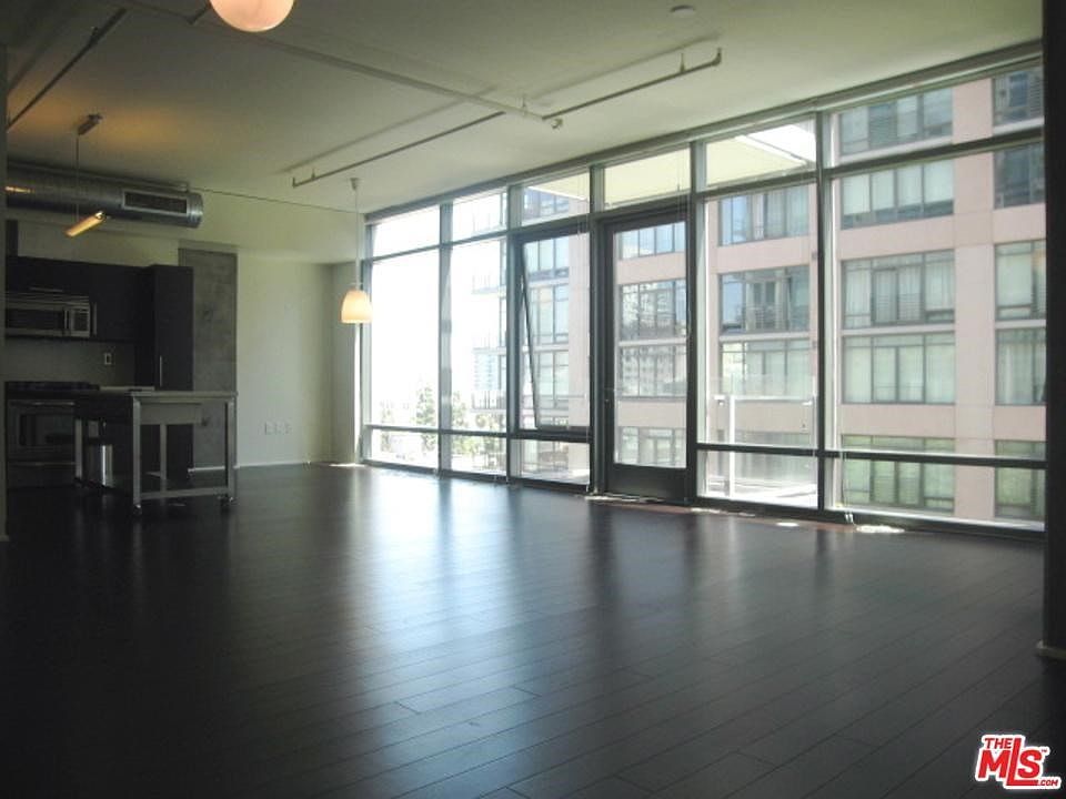 1st image of 1100 S Hope St APT 809
