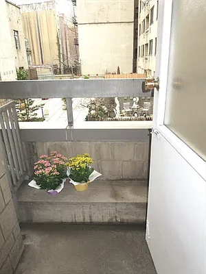 Sold by Citi Habitats | media 5