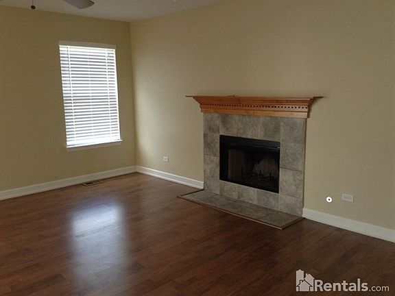 3rd image of 5537 McKenzie Dr