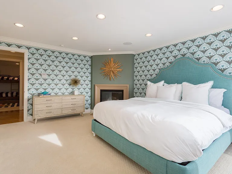 918 Monterey Blvd — Photo 13