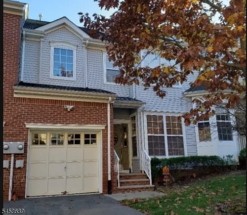 111 Cardigan Ct Photo 1