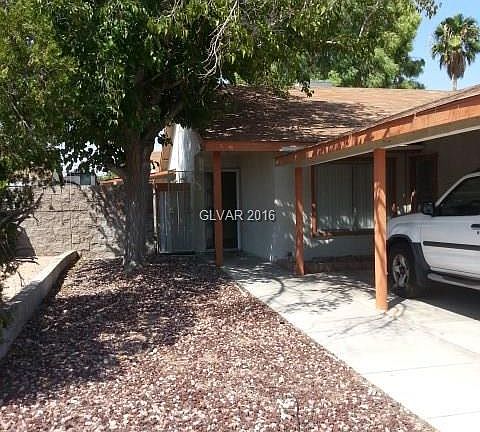 2nd image of 6952 Sylvan Oak Dr #0