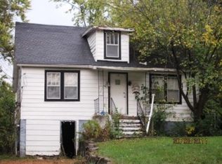 400 Claymine Dr, Fulton, MO 65251