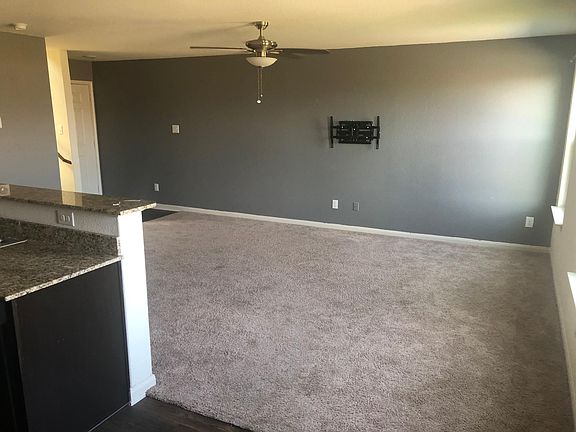4th image of 536 Yearwood Ln