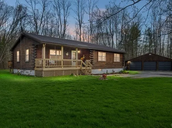 1220 County Route 12, Pennellville, NY 13132