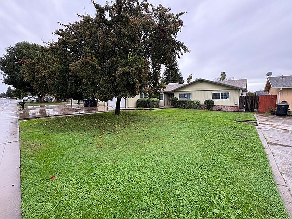 2nd image of 1439 W Evans Ave