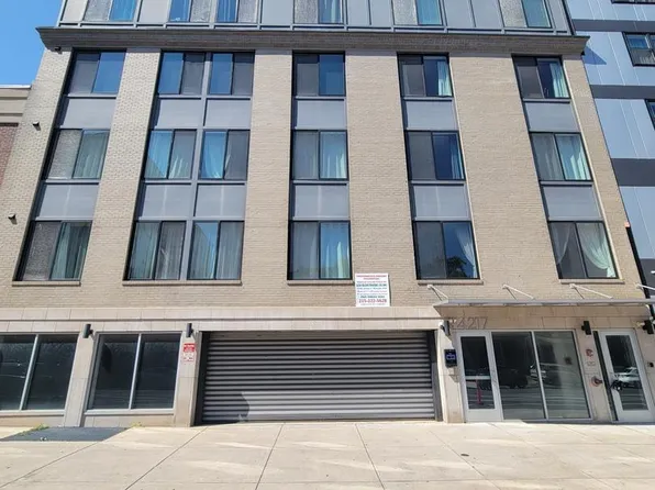 4217 Chestnut St Unit 206, Philadelphia, PA 19104