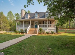 211 Carriage House Ln, Hogansville, GA 30230