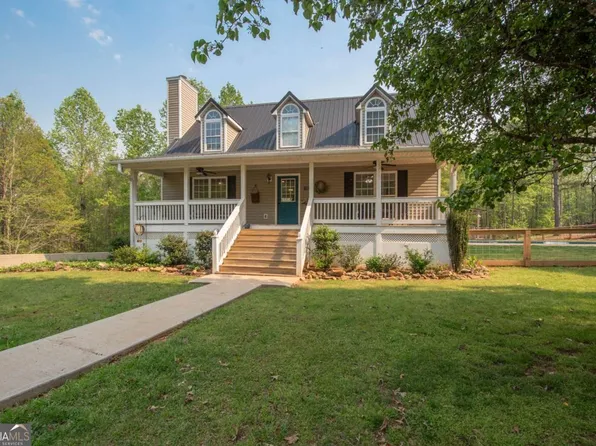 211 Carriage House Ln, Hogansville, GA 30230