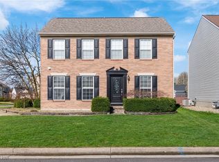 4805 Parwich Cir NE, Canton, OH 44705