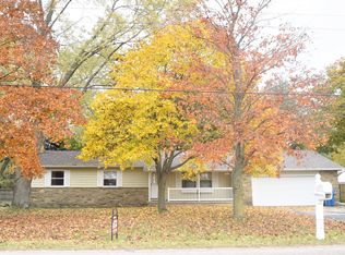 518 Maple St, Greenville, MI 48838