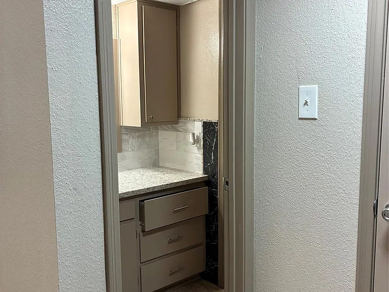2120 El Paseo St #1901 — Photo 11
