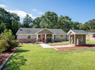 36 Windy Ln, Simpsonville, SC 29681