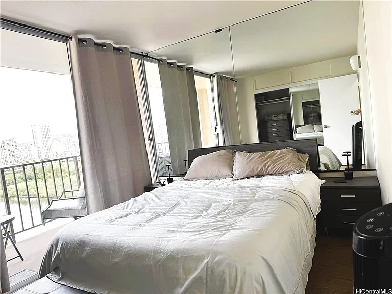 2345 Ala Wai Blvd #1514 — Photo 13