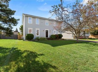 85 Castle Dr, Moncton, NB E1A 6M2