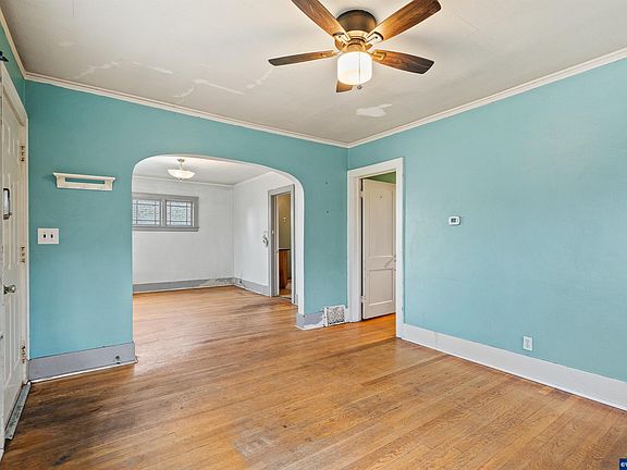 3rd image of 1095 Donna Ave NE