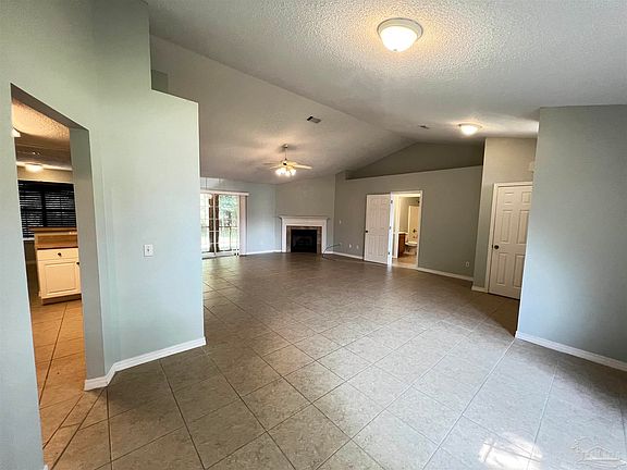 4th image of 1455 Elkhart Cir