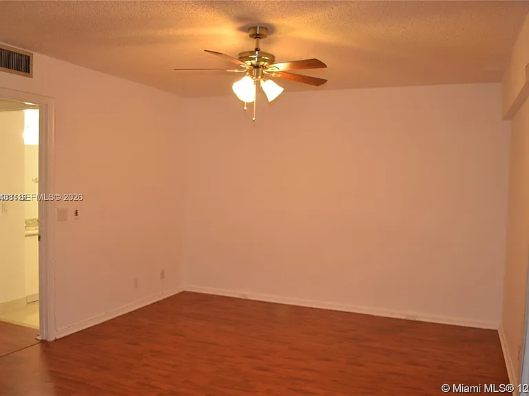 101 SW 132nd Way #415J — Photo 24