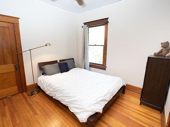 3rd image of 3404 N Race St #1