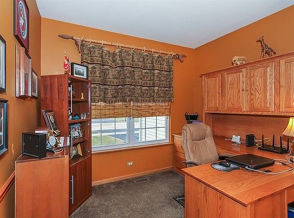 5th image of 197 Woodland Park Cir
