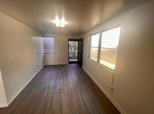 956 Spencer St #5, Honolulu, HI 96822