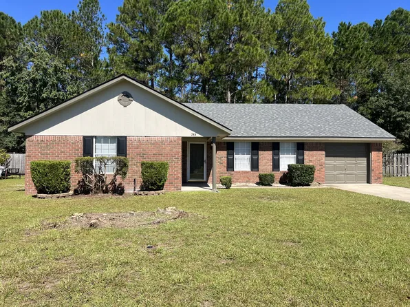 753 Melissa Dr, Hinesville, GA 31313