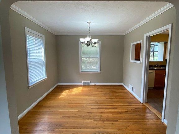 4th image of 7631 Delmar Blvd #1