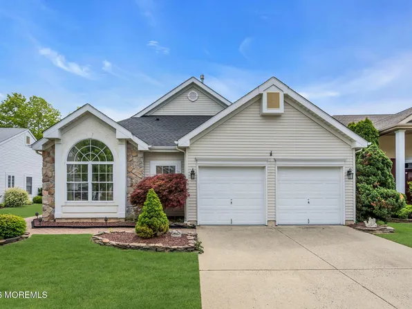 21 Baltusrol Drive, Jackson, NJ 08527