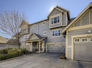 2277 Watersong Cir, Longmont, CO 80504
