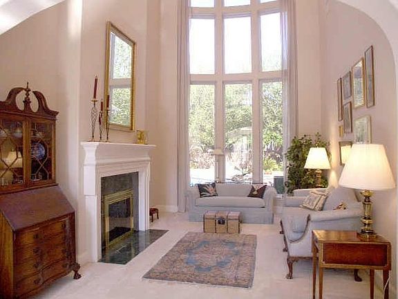4th image of 2806 Autumn Lake Dr