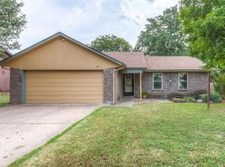 1114 W Austin St, Broken Arrow, OK 74011