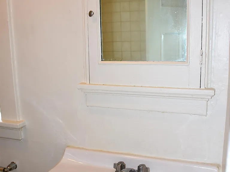 132 S Union St #7 — Photo 8