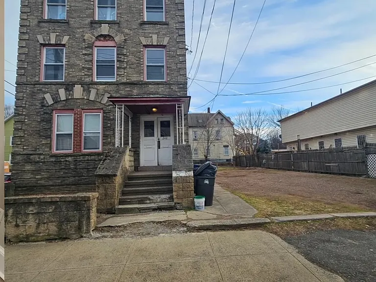 246 Columbus Ave #2 — Photo 11