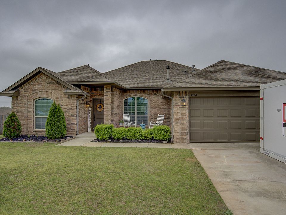 1st image of 1432 Spoonwood Dr