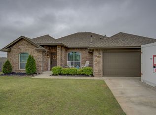 1432 Spoonwood Dr, Norman, OK 73071