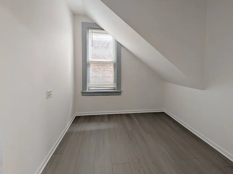 3520 S Winchester Ave #1 — Photo 7