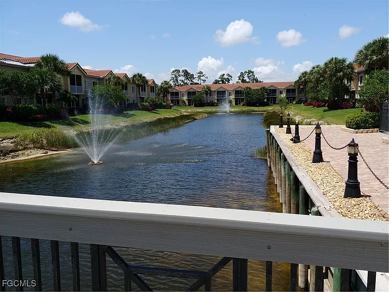20140 Estero Gardens Cir #204 — Photo 26