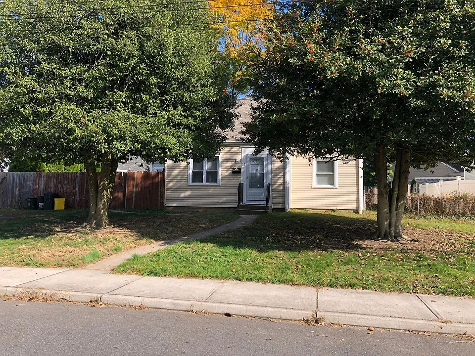 13 Runyon Dr