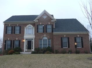 13620 Heritage Farms Dr, Gainesville, VA 20155