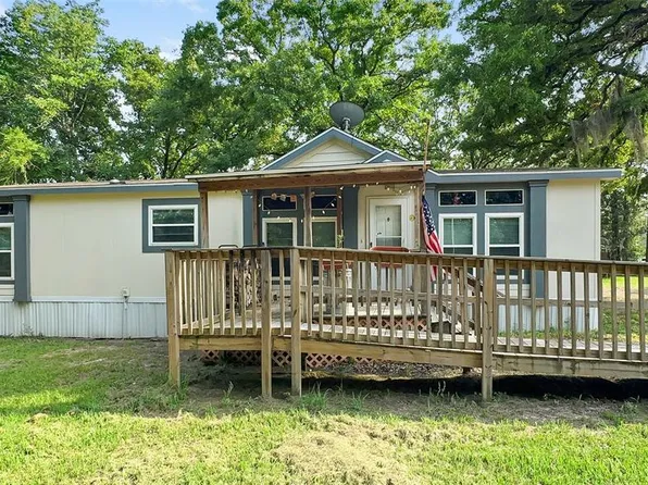 48 Catechis Road, Huntsville, TX 77320