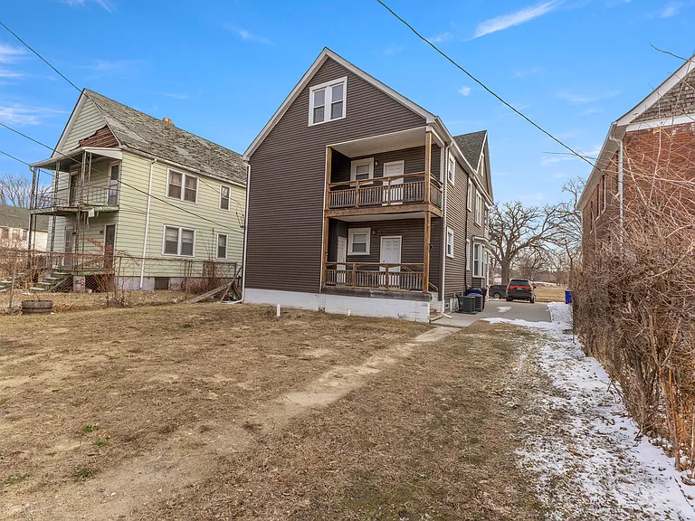 2179 Sheridan St #2 — Photo 17