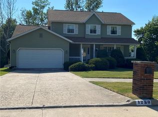1280 Lourdes Dr, Parma, OH 44134