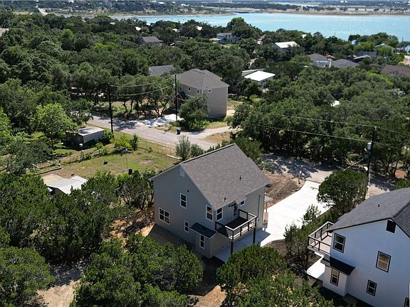 5th image of 704 Circleview Dr