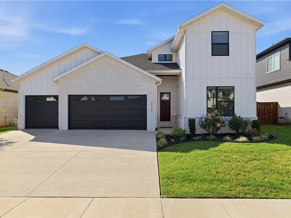 3703 SW Radiance Ave, Bentonville, AR 72713