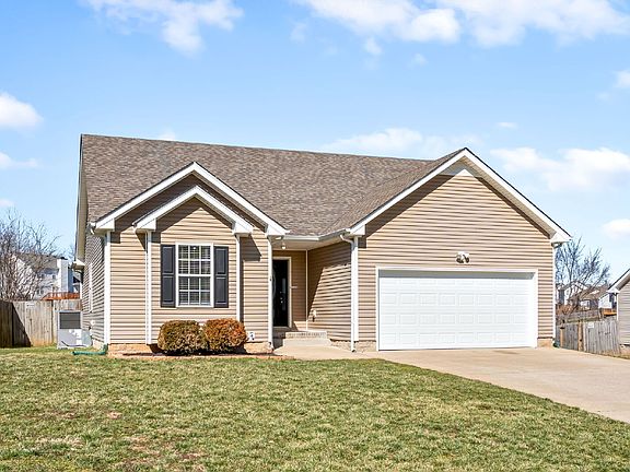 3rd image of 1351 Francesca Dr