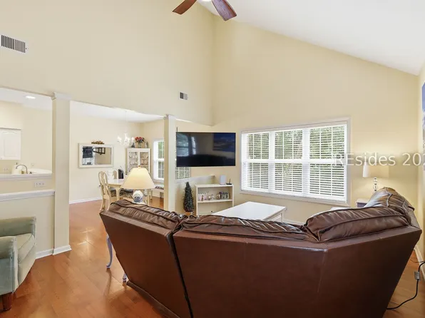 16 Brittany Place Dr #16, Hilton Head Island, SC 29928